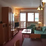 Apartment Am Dorfplatz Konigsleiten