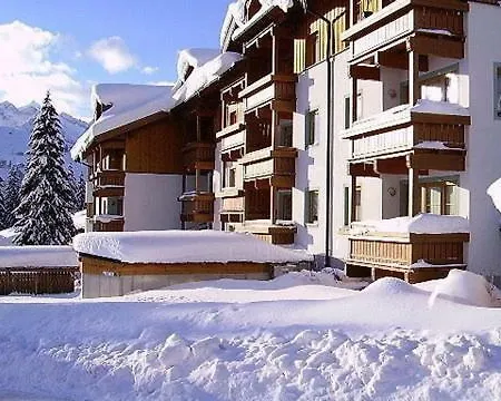 Am Dorfplatz Apartman *