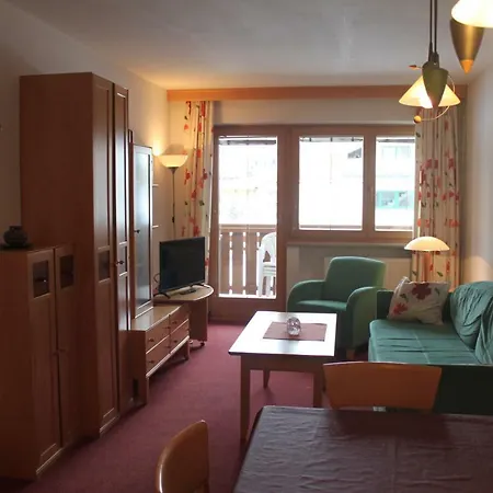 Apartman Am Dorfplatz Konigsleiten