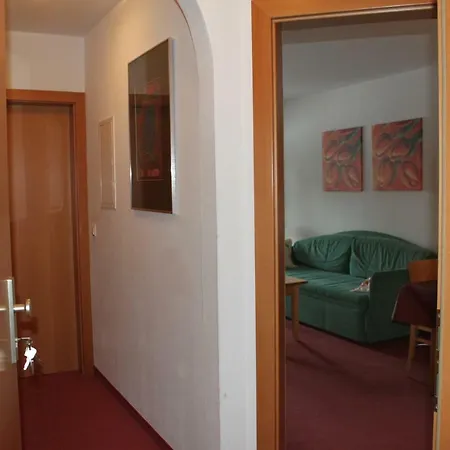 Apartment Am Dorfplatz *